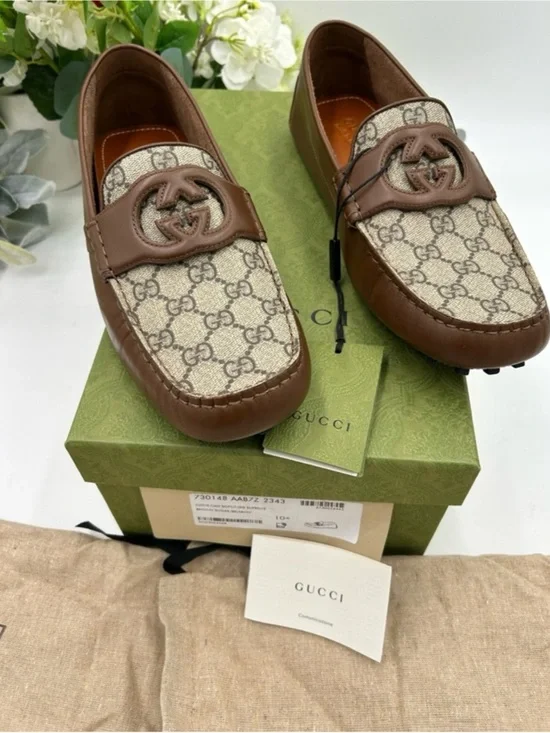 Gucci GG Monogram Brown
Leather Driving Loafers - Picture 6 of 6